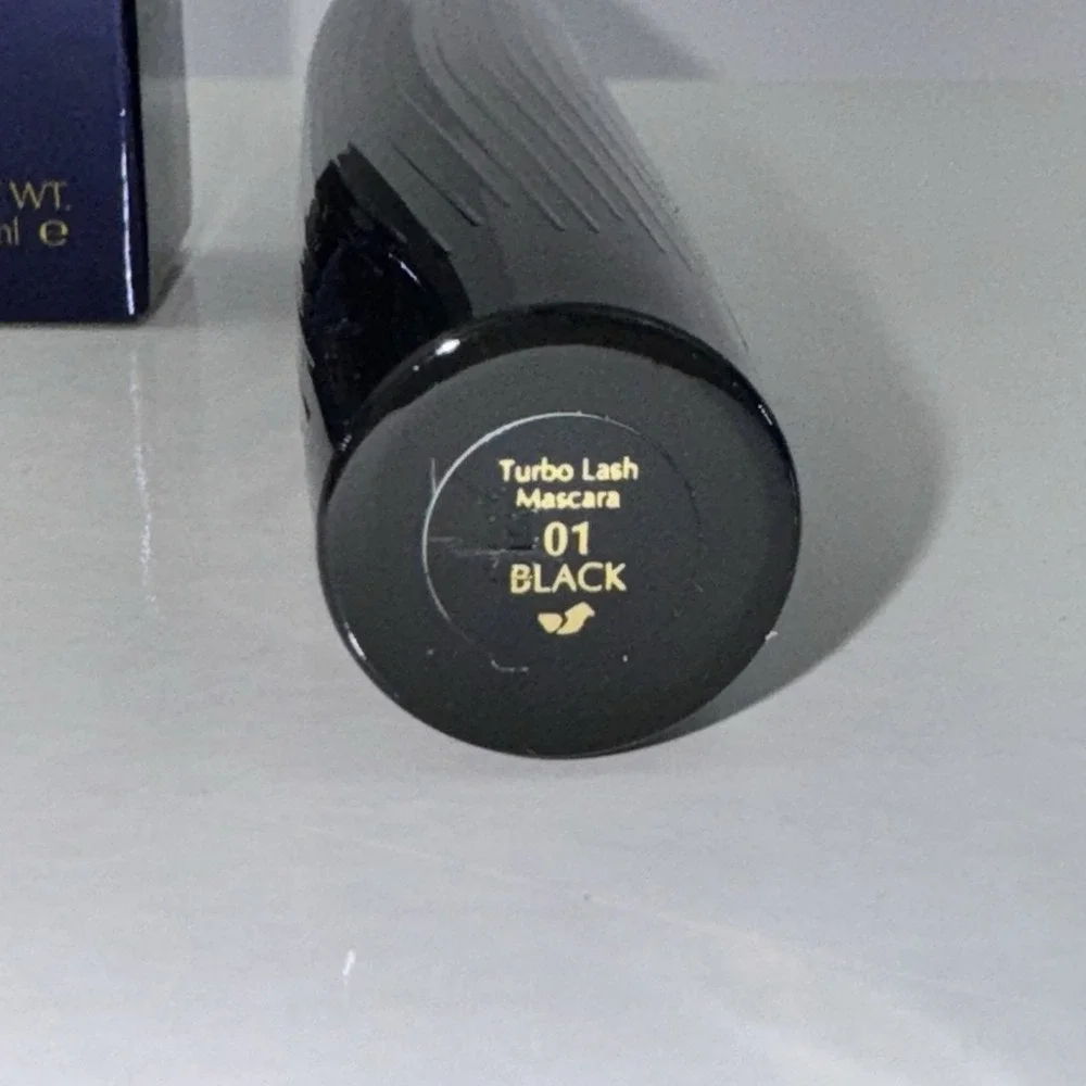 Estee Lauder Turbo Lash High Powered Volume + Length Mascara 0.27OZ/8ML